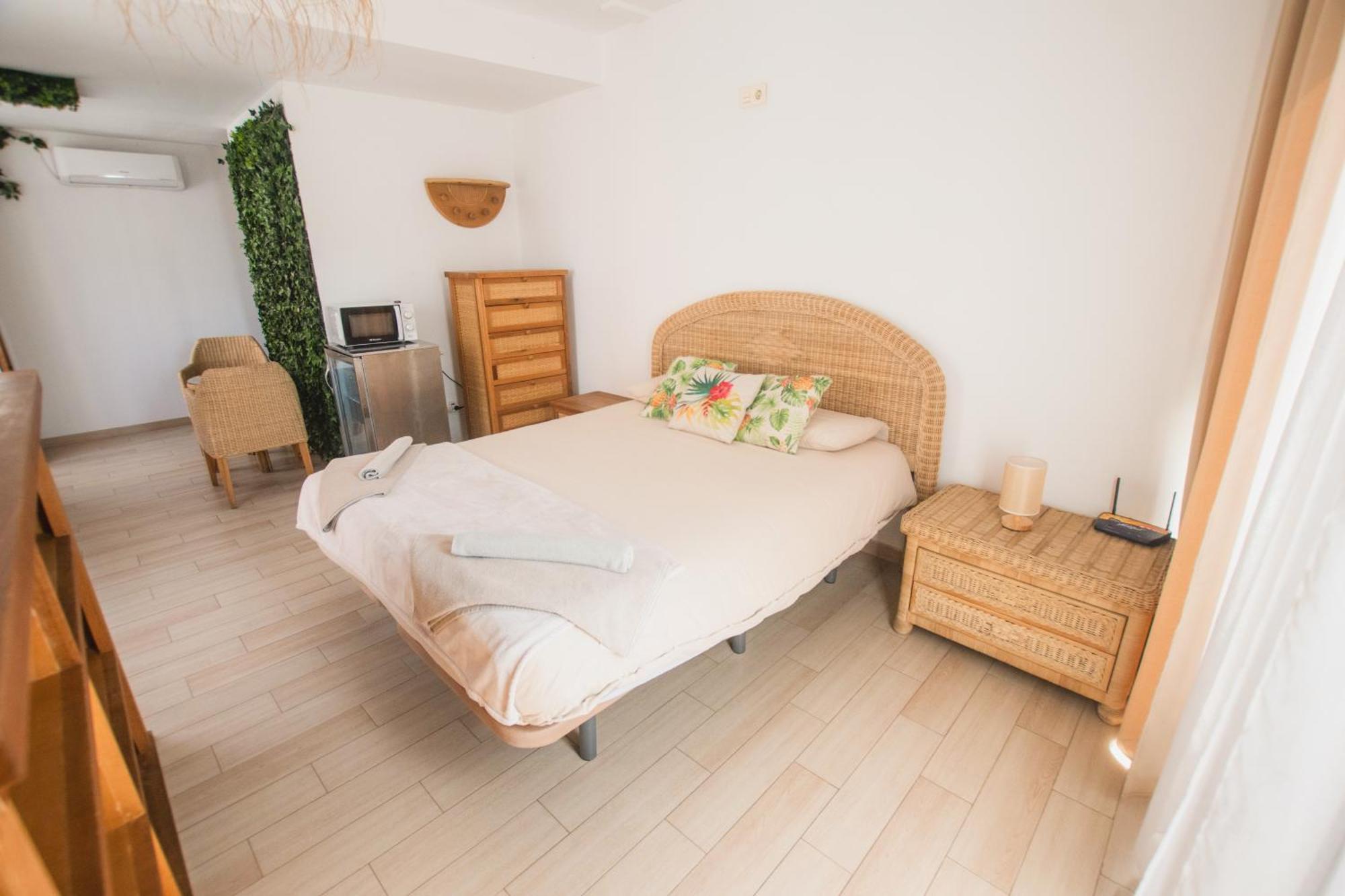 Banana Beach Patacona Rooms Alboraia Ngoại thất bức ảnh